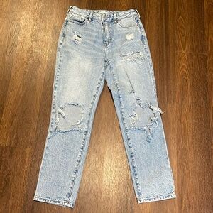 3/$15 PacSun distressed mom jeans